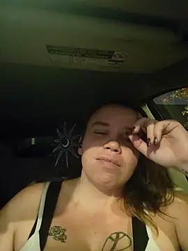 Snapshot of Sinful_Roseveil chatting on November 10, 12:15 pm Sinful Roseveil online show from November 10, 12:15 pm