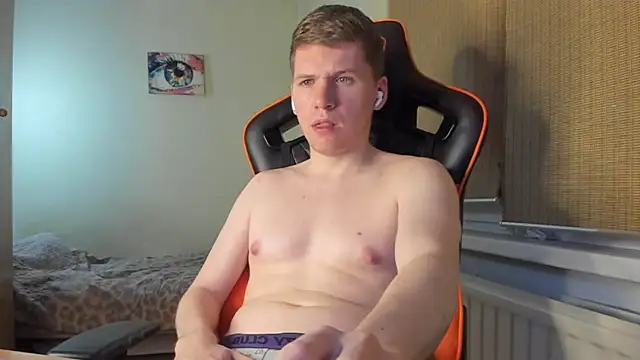 Snapshot of Bananas_dick chatting on January 15, 4:47 am Bananas dick online show from January 15, 4:47 am