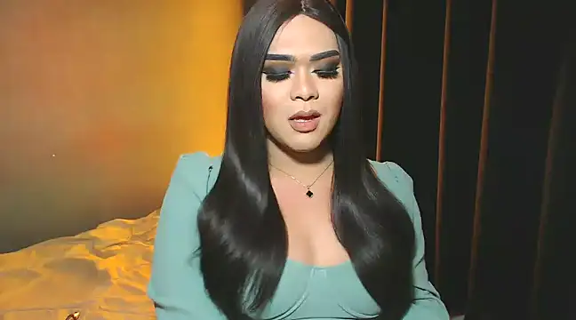 Snapshot of VictoriaEliz chatting on December 26, 11:43 am VictoriaEliz online show from December 26, 11:43 am