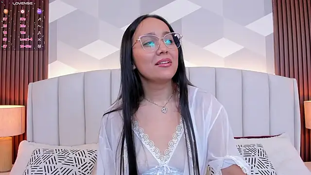 Sammy Fit  online show from March 20, 3:04 pm