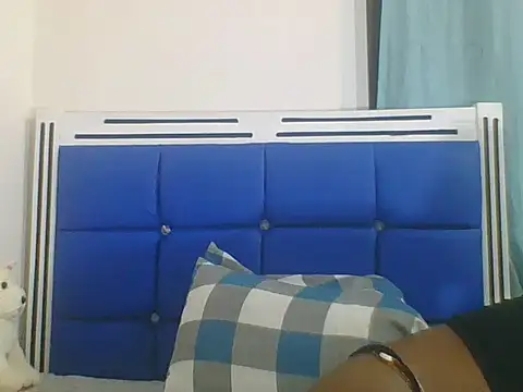 Sweetbaby004 online show from September 24, 4:10 pm