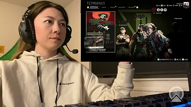 chibi moon  online show from March 8, 7:50 pm