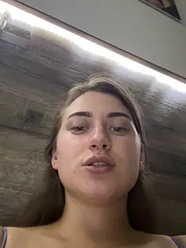 Snapshot of Natalia_Daysie chatting on May 31, 6:09 pm Natalia Daysie online show from May 31, 6:09 pm