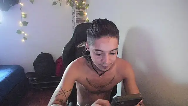 saad man online show from November 16, 8:47 pm