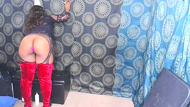 LunaRai online show from January 12, 4:42 am