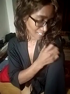 LunaRai online show from March 21, 4:40 pm