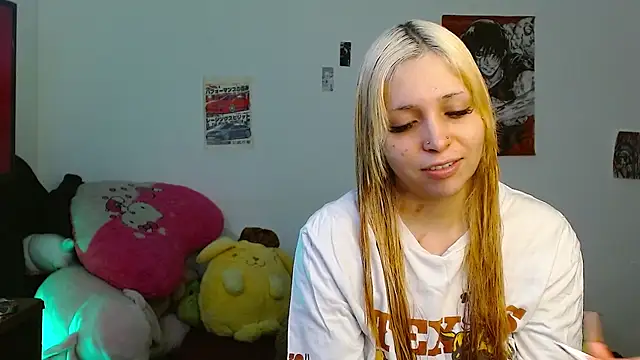 Snapshot of MaryJannes chatting on August 6, 10:33 pm MaryJannes online show from August 6, 10:33 pm
