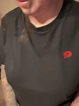 Snapshot of drizzypeach602 chatting on January 24, 7:30 am drizzypeach602 online show from January 24, 7:30 am