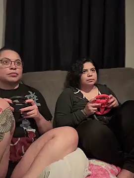 Snapshot of drizzypeach602 chatting on September 12, 7:52 am drizzypeach602 online show from September 12, 7:52 am