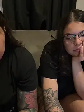 Snapshot of drizzypeach602 chatting on September 17, 3:08 am drizzypeach602 online show from September 17, 3:08 am