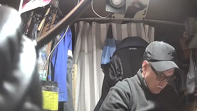 nonnomaturobisex online show from February 19, 2:55 pm