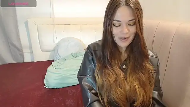 Snapshot of goddesdreams chatting on March 12, 10:27 pm goddesdreams online show from March 12, 10:27 pm