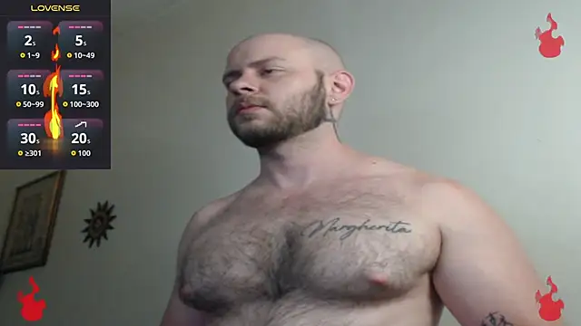 Snapshot of TONY_WHITE_7 chatting on May 9, 11:10 pm TONY WHITE 7 online show from May 9, 11:10 pm