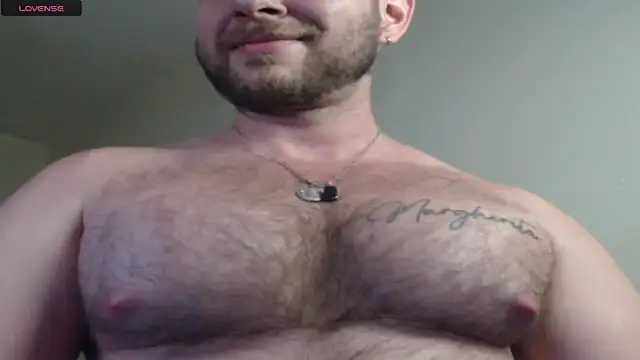 Snapshot of TONY_WHITE_7 chatting on August 7, 10:01 pm TONY WHITE 7 online show from August 7, 10:01 pm