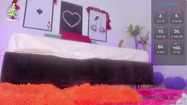 cloe 25 online show from December 30, 2:09 am