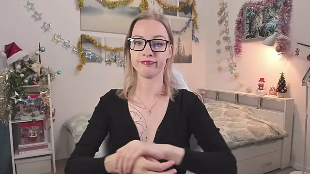 MissRightX online show from December 15, 10:41 am