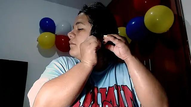 Van3orgasm4me online show from June 21, 9:01 am