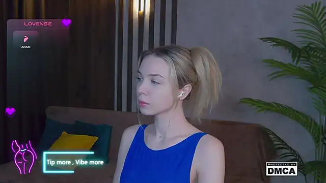 Holl1Would online show from January 28, 3:36 am