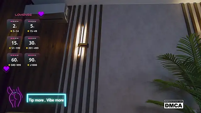 Holl1Would online show from February 2, 10:17 pm