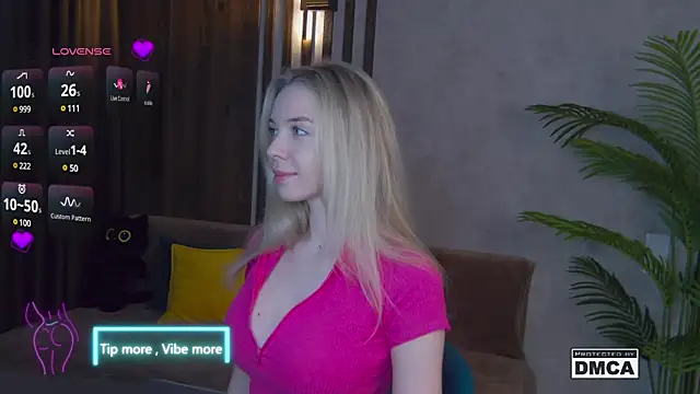 Holl1Would online show from March 6, 3:35 am