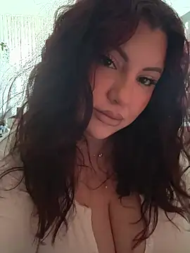 CurvyKimmy1 online show from April 19, 9:19 am