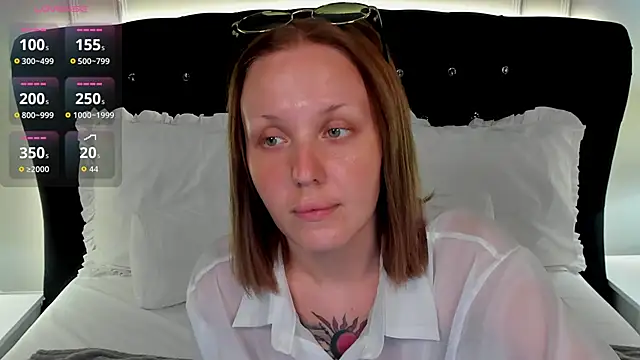 Snapshot of LianaFord chatting on May 26, 5:03 am LianaFord online show from May 26, 5:03 am