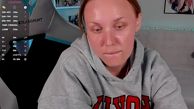Snapshot of LianaFord chatting on June 21, 4:15 am LianaFord online show from June 21, 4:15 am