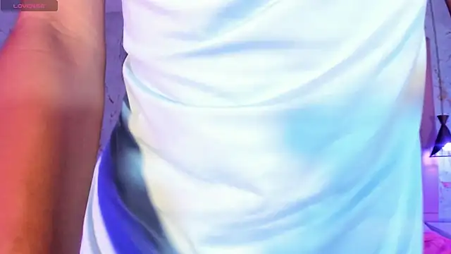 AntonellaRossi online show from March 10, 7:50 pm