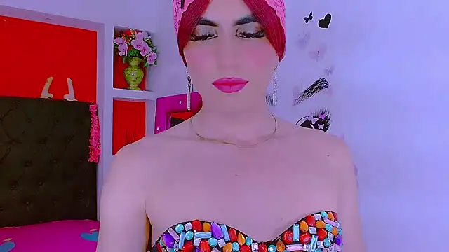 Snapshot of priscilahotker chatting on March 3, 10:28 am priscilahotker online show from March 3, 10:28 am