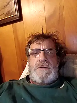 Snapshot of OralDesires2 chatting on January 17, 7:46 am OralDesires2 online show from January 17, 7:46 am