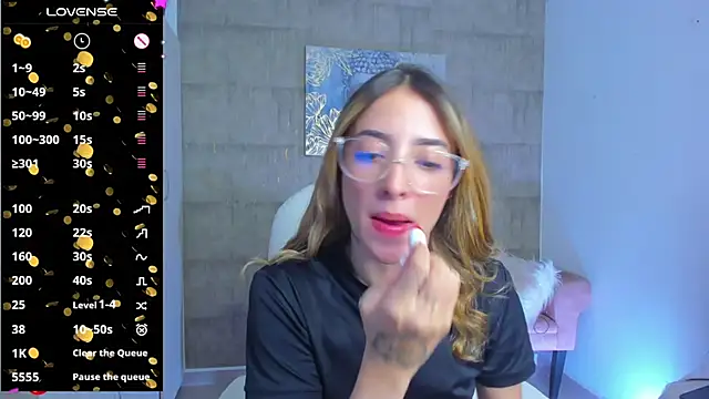 barbie scoth  online show from February 11, 8:20 pm