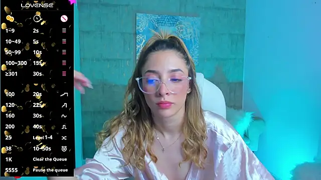 barbie scoth  online show from February 13, 10:11 pm