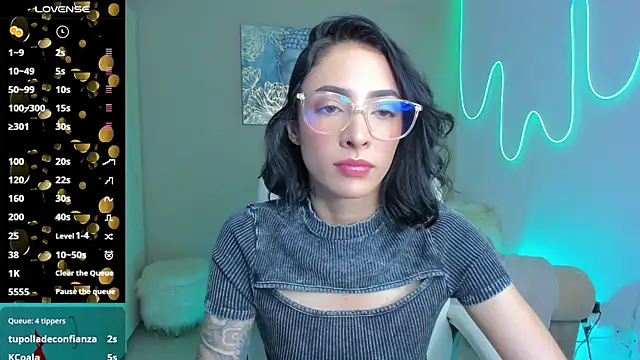 barbie scoth  online show from October 5, 8:07 pm