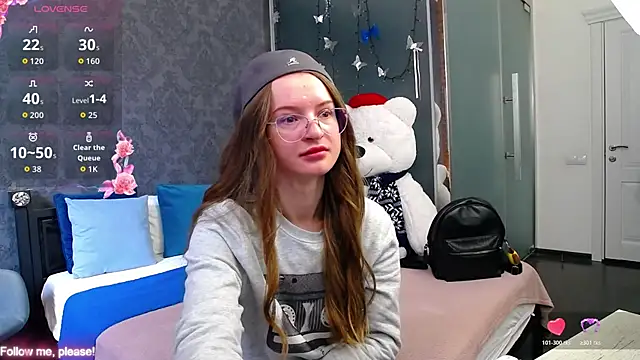 KateJonson online show from October 29, 7:32 am