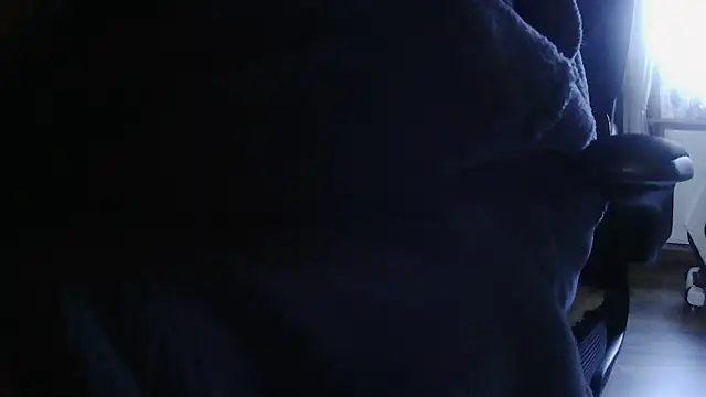 suedel65 online show from June 11, 3:59 am