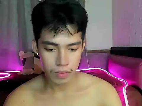 Lightjt04 online show from October 29, 8:05 am