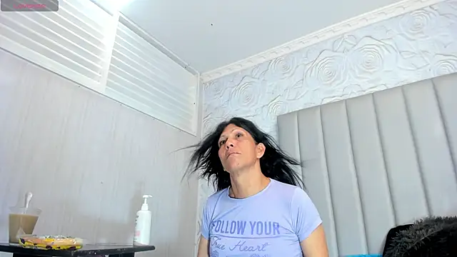 Cleopatra Trans online show from February 4, 1:17 pm