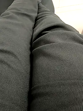 Snapshot of Desi_Londa_143 chatting on February 5, 7:29 am Desi Londa 143 online show from February 5, 7:29 am