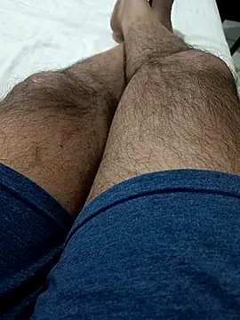 Snapshot of Desi_Londa_143 chatting on February 11, 6:11 pm Desi Londa 143 online show from February 11, 6:11 pm