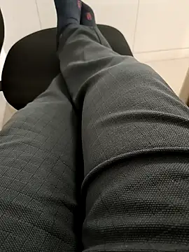 Snapshot of Desi_Londa_143 chatting on February 20, 6:06 am Desi Londa 143 online show from February 20, 6:06 am