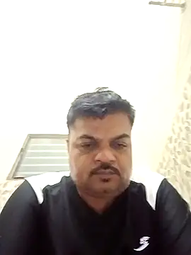 Snapshot of Desi_Londa_143 chatting on March 17, 12:30 am Desi Londa 143 online show from March 17, 12:30 am