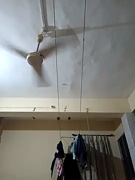 Snapshot of Desi_Londa_143 chatting on March 20, 4:53 pm Desi Londa 143 online show from March 20, 4:53 pm