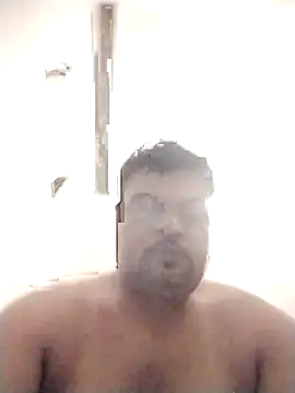 Snapshot of Desi_Londa_143 chatting on September 16, 1:50 am Desi Londa 143 online show from September 16, 1:50 am