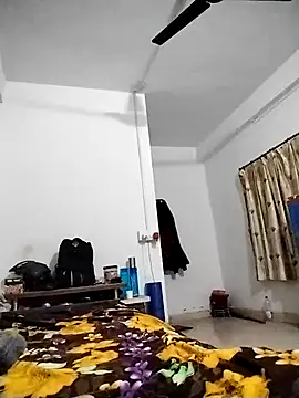 Snapshot of Desi_Londa_143 chatting on November 28, 12:57 am Desi Londa 143 online show from November 28, 12:57 am