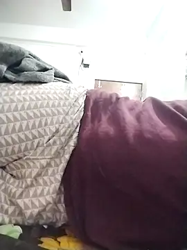 Snapshot of Desi_Londa_143 chatting on December 2, 4:46 pm Desi Londa 143 online show from December 2, 4:46 pm