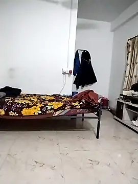 Desi Londa 143 online show from January 7, 1:30 am