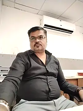 Desi Londa 143 online show from March 2, 4:03 am