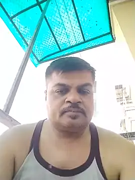 Snapshot of Desi_Londa_143 chatting on June 21, 2:58 am Desi Londa 143 online show from June 21, 2:58 am