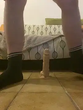 yann2392 online show from December 1, 5:57 pm