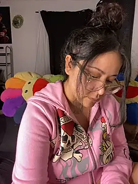 MsConejitaa online show from December 23, 2:50 pm